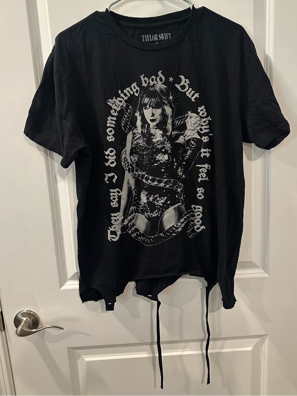 Taylor Swift Reputation They Say I Did Something Bad distressed t-shirt NWOT